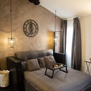  Apartament Industrial Near Duomo